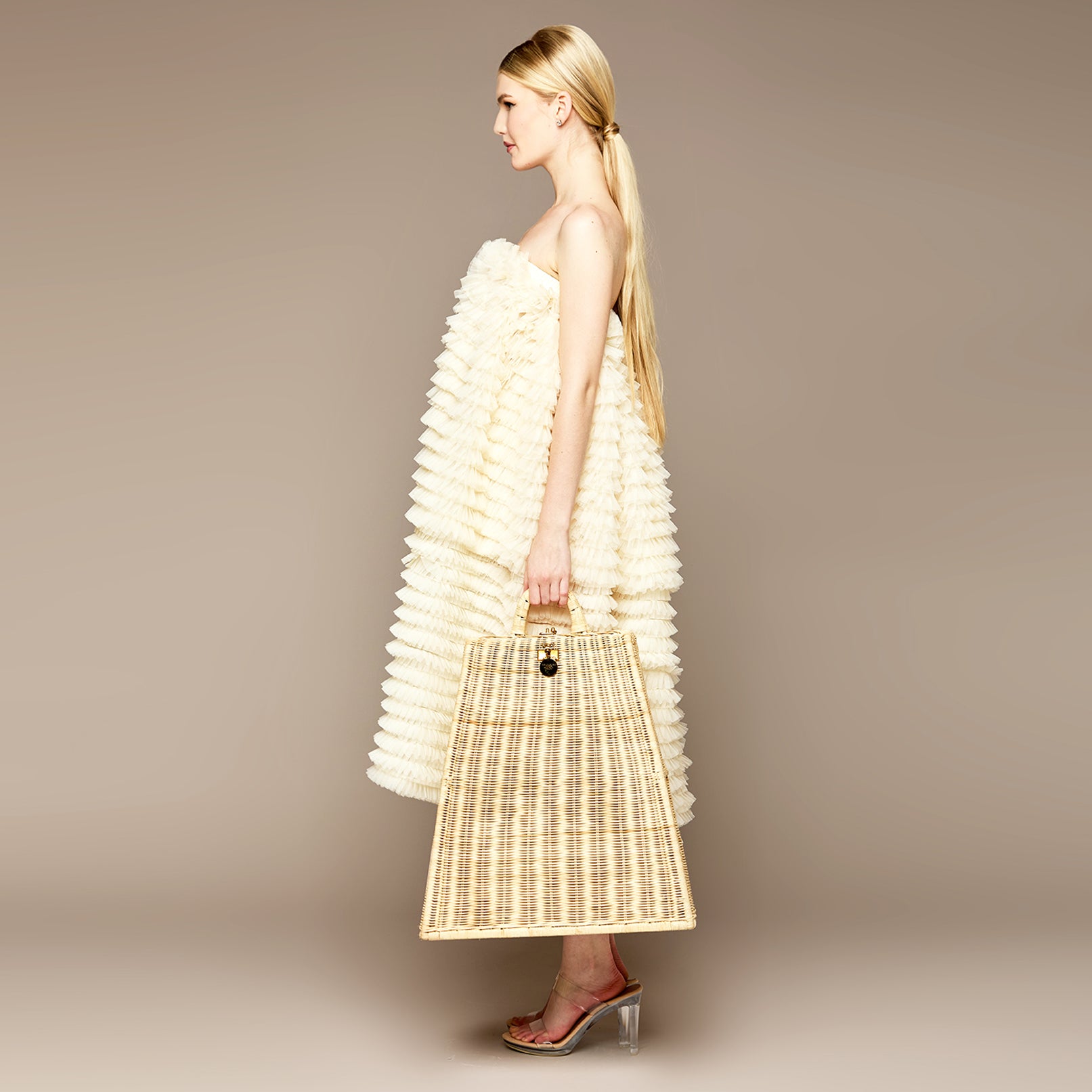 MME. CRILLION Dress - CRÉME