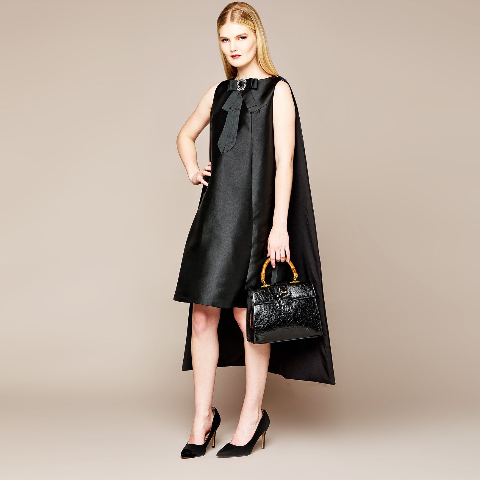 MME.MONACO CAPELETTE DRESS - NOIR