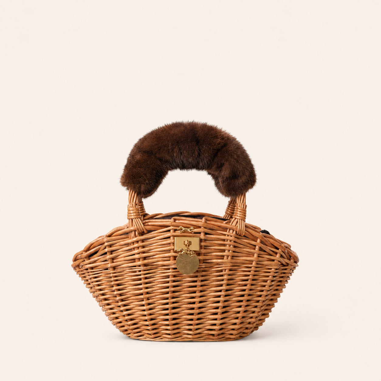 MME. BAGUETTE MINK Basket