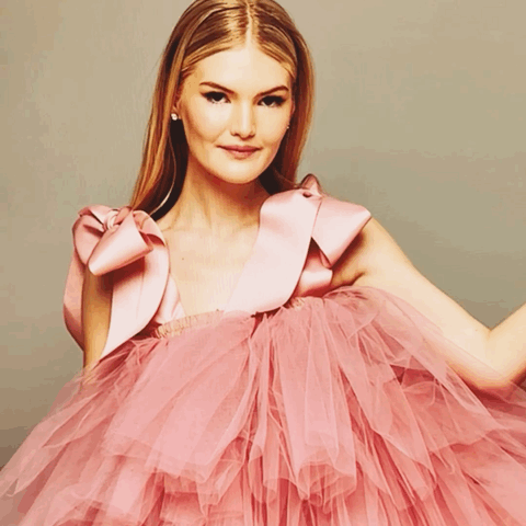 MME. BLOOM BOUQUET TOTE - Barely Pink