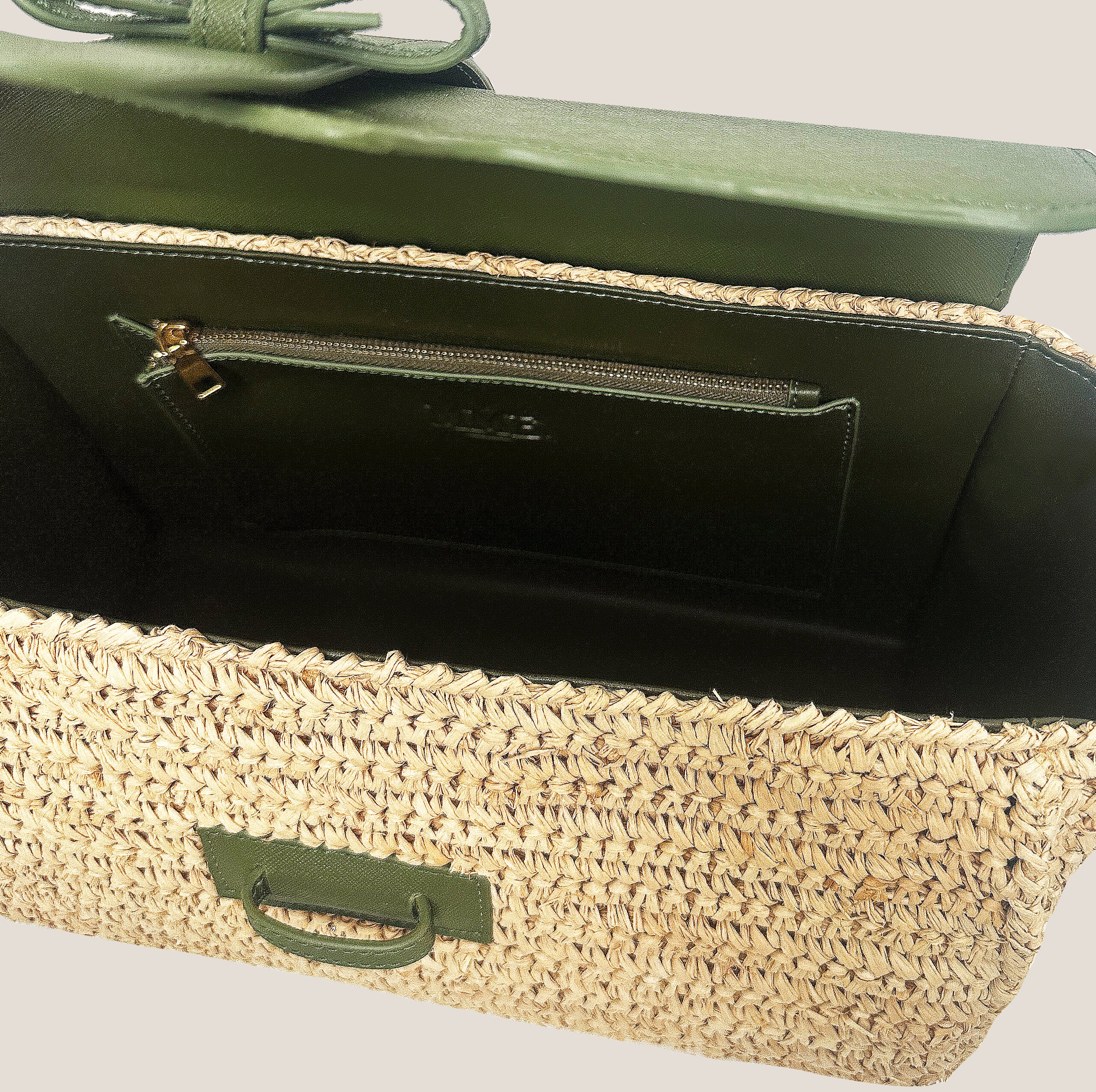 WOVEN MISS ONASSIS BAG - MOSS