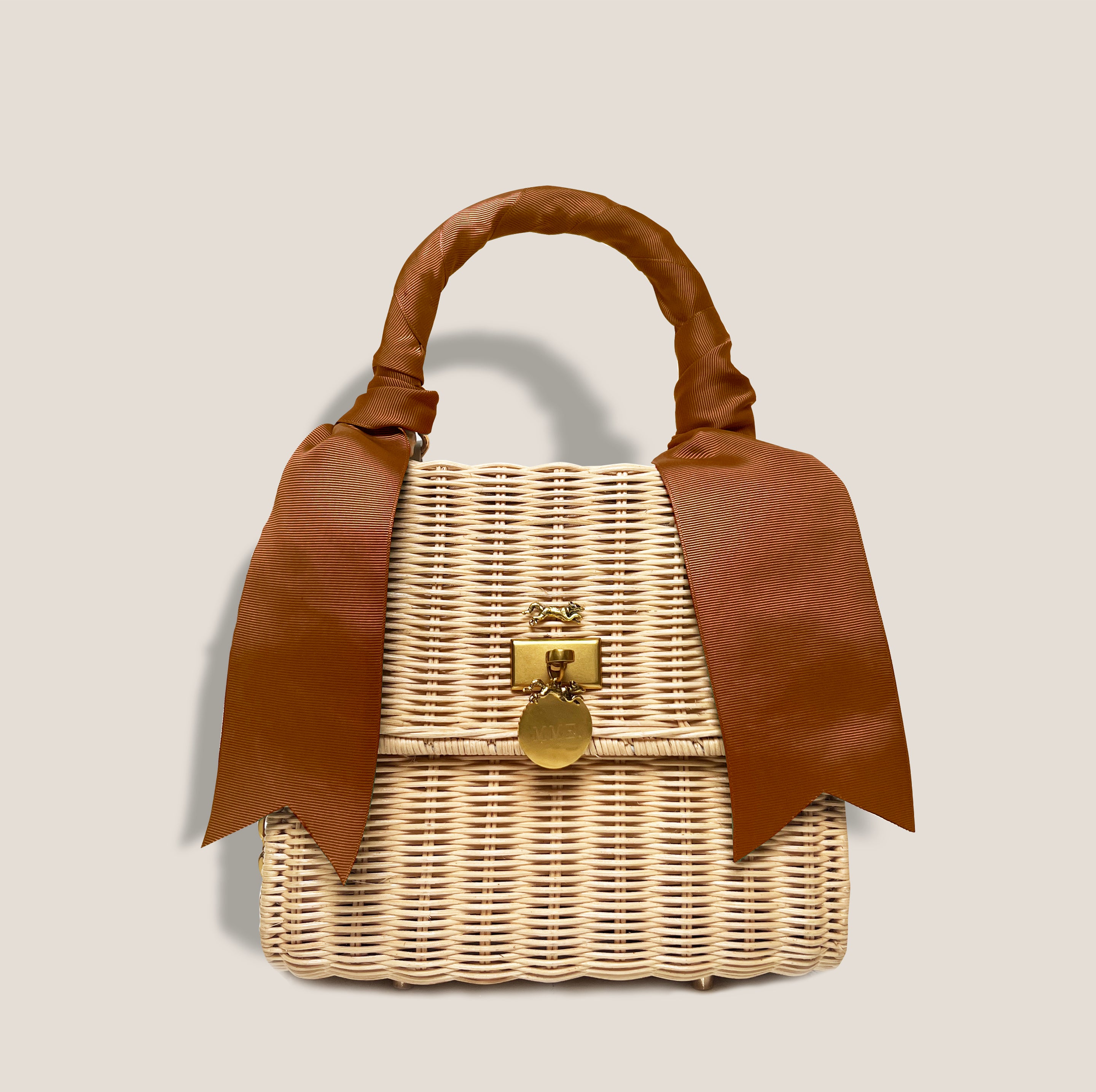 MEET JANE B. PETITE - COGNAC