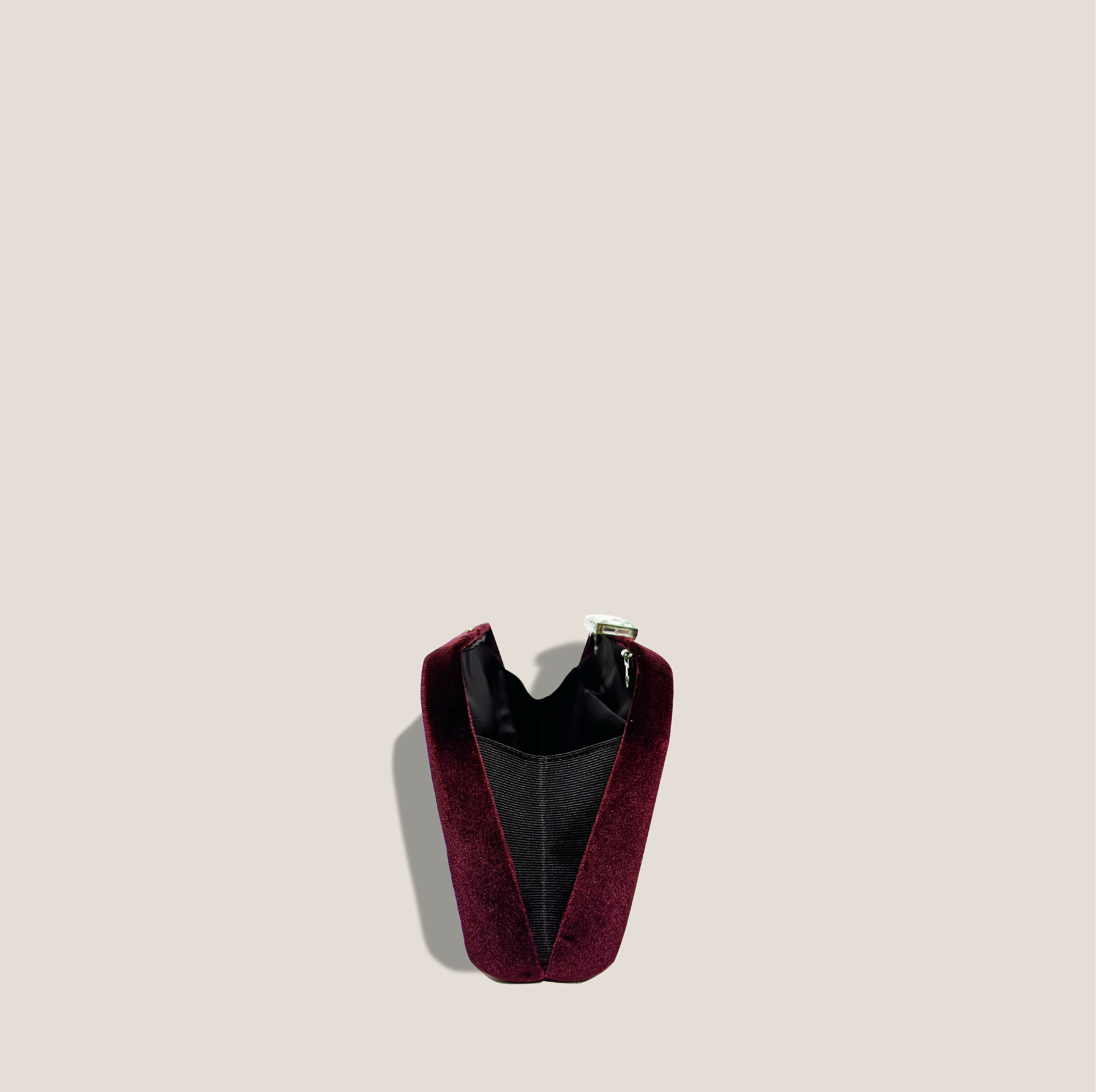 MME. MINK SLOANE Clutch - RED VELVET