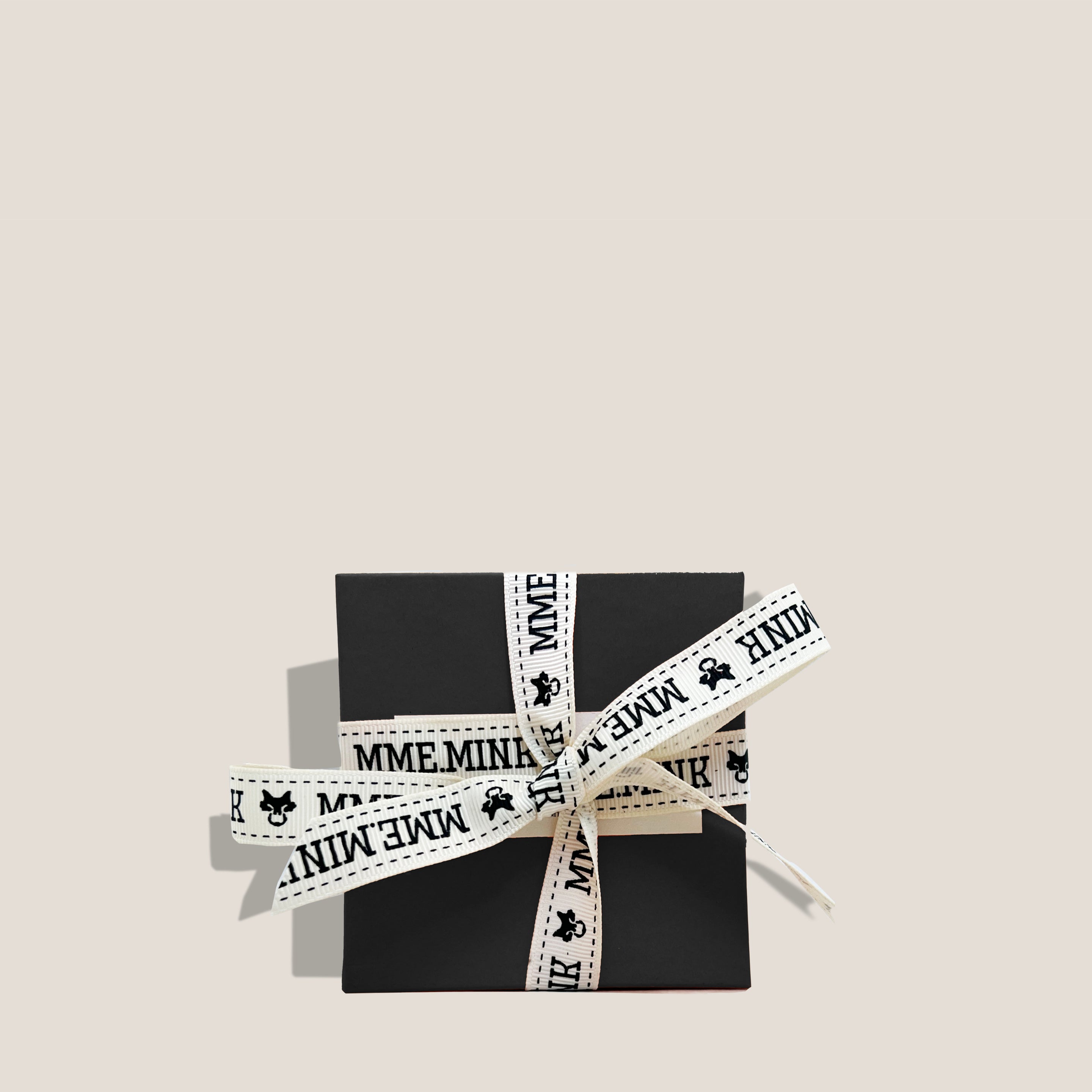 MME. CHARM LINK With Bow BRACELET