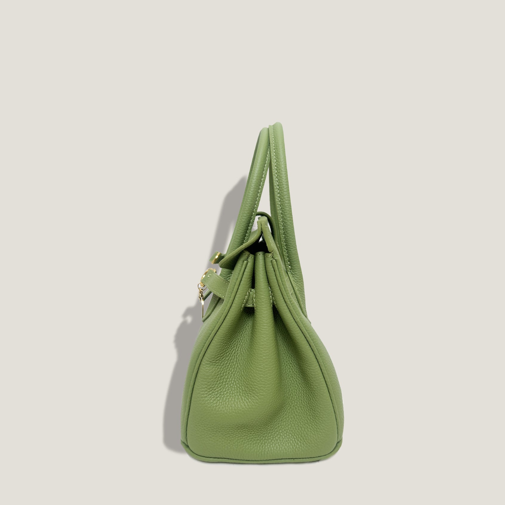 The ONASSIS 25 TOTE - TOGO MATCHA