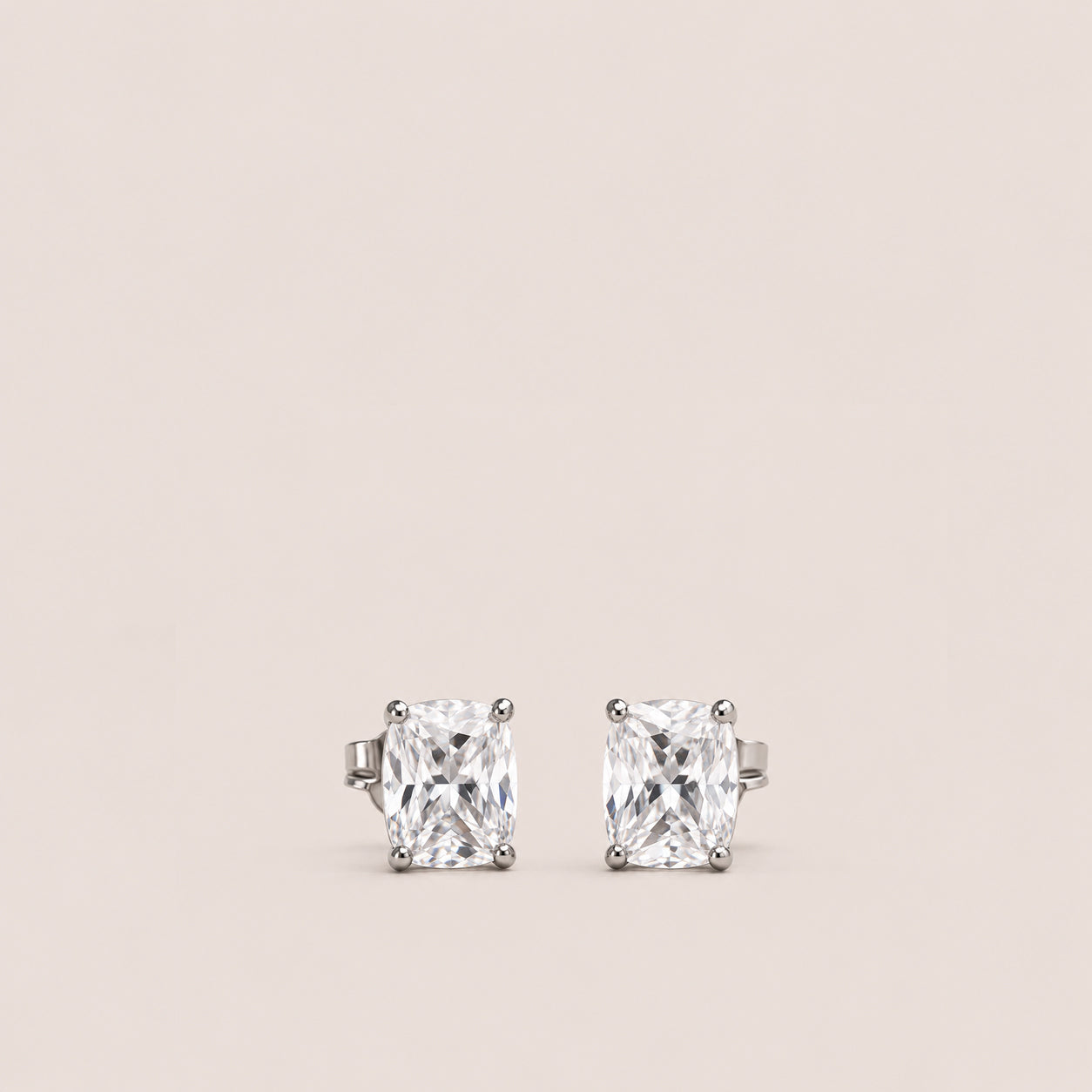 MME.MINK RADIANT-CUT STUD Earrings