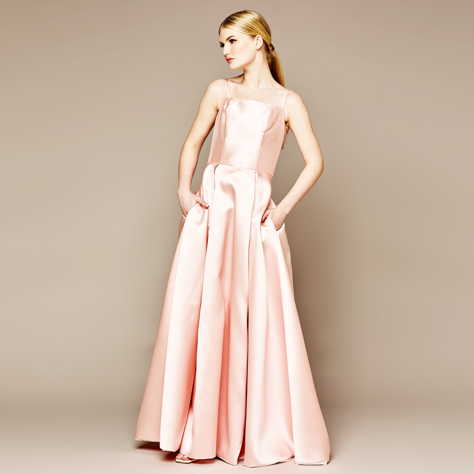 MME. Gwyneth Garden Dress  - BARELY PINK