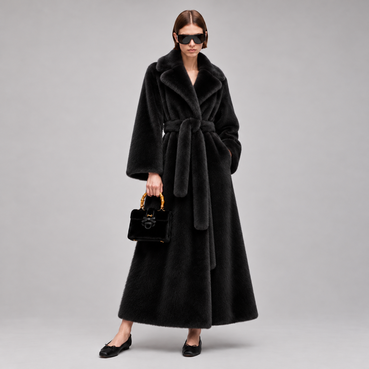 MME. KENNEDY FUR COAT - NOIR