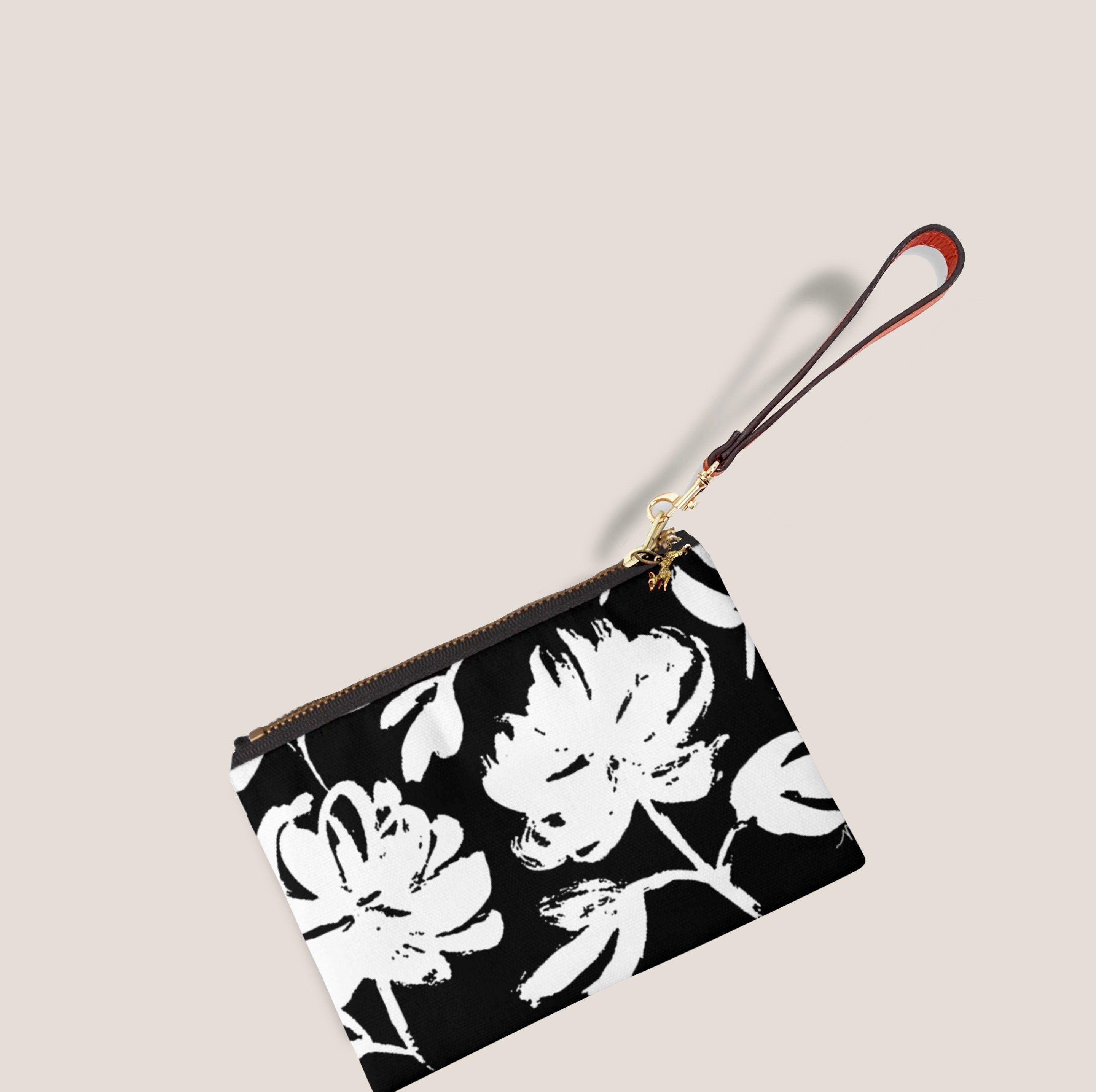 MME. MAGNOLIA POUCHETTE