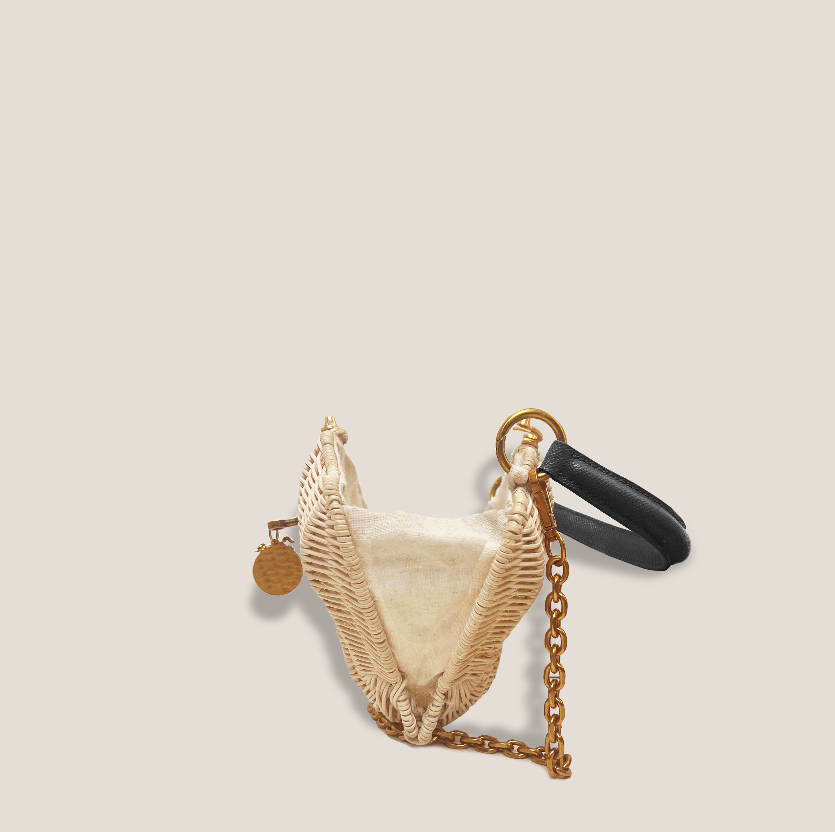 MME.MINK SHELL Clutch - NOIR