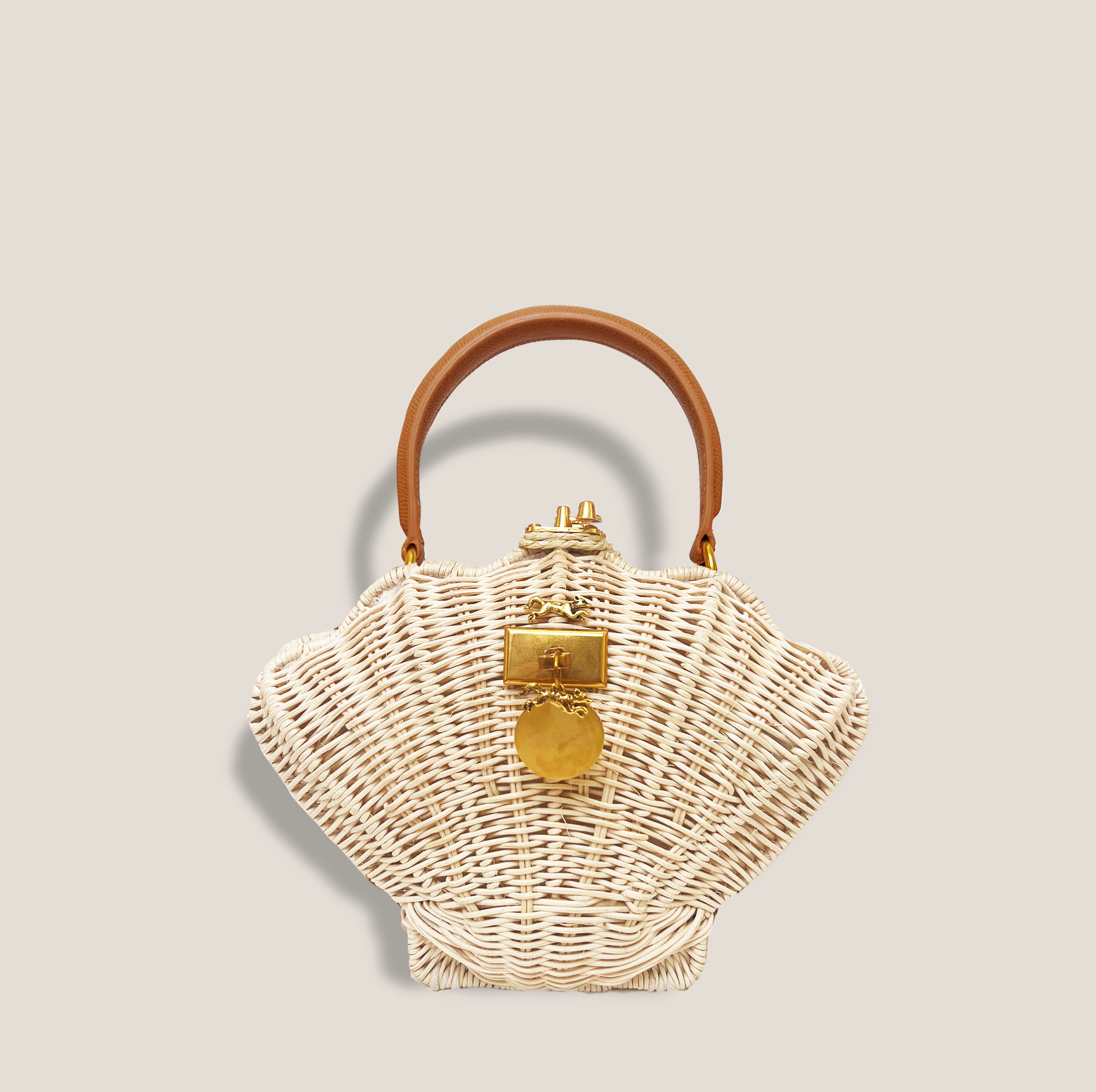 MME.MINK SHELL Clutch - COGNAC