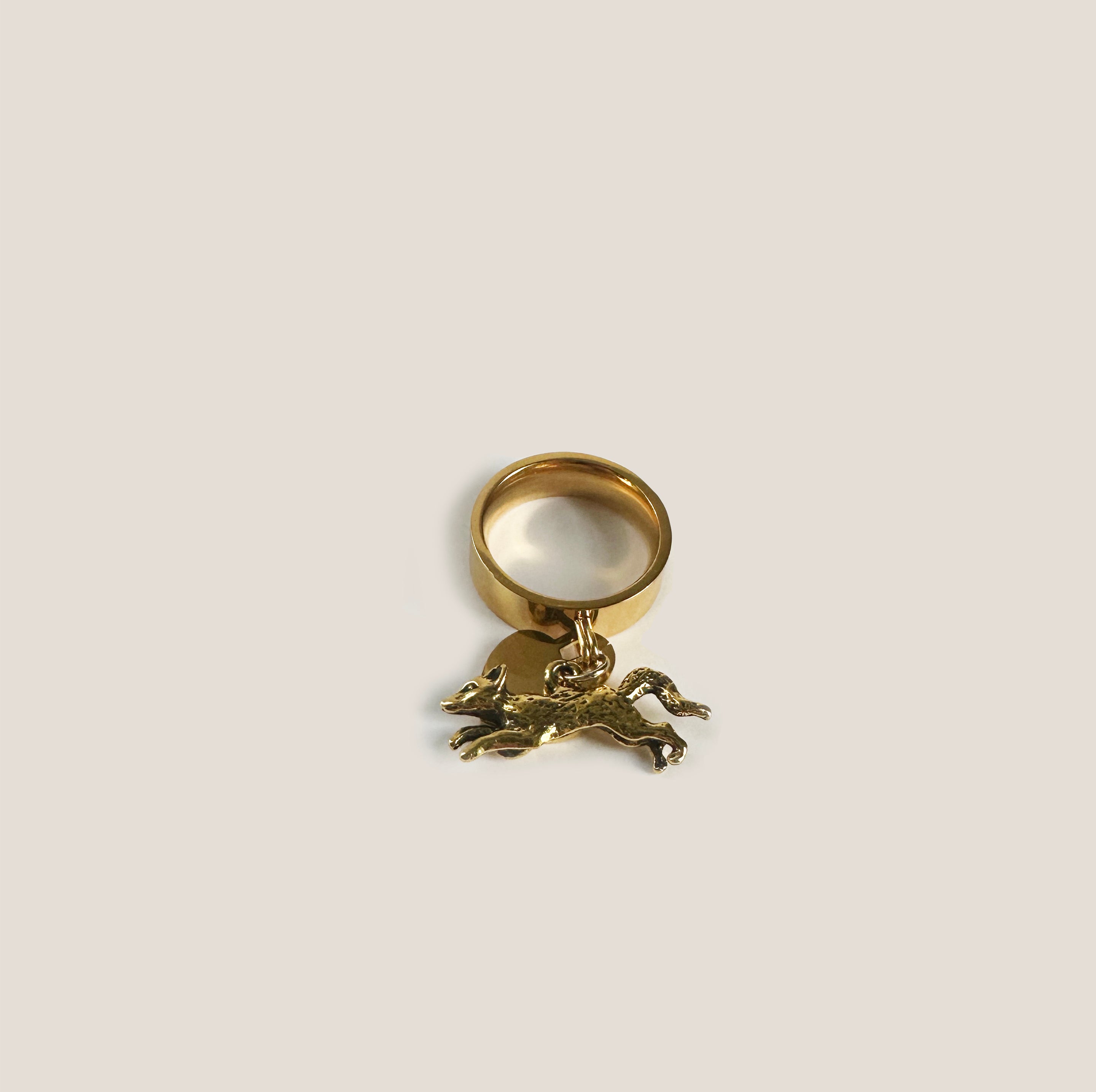 MME. MINK ÉQUESTE RING
