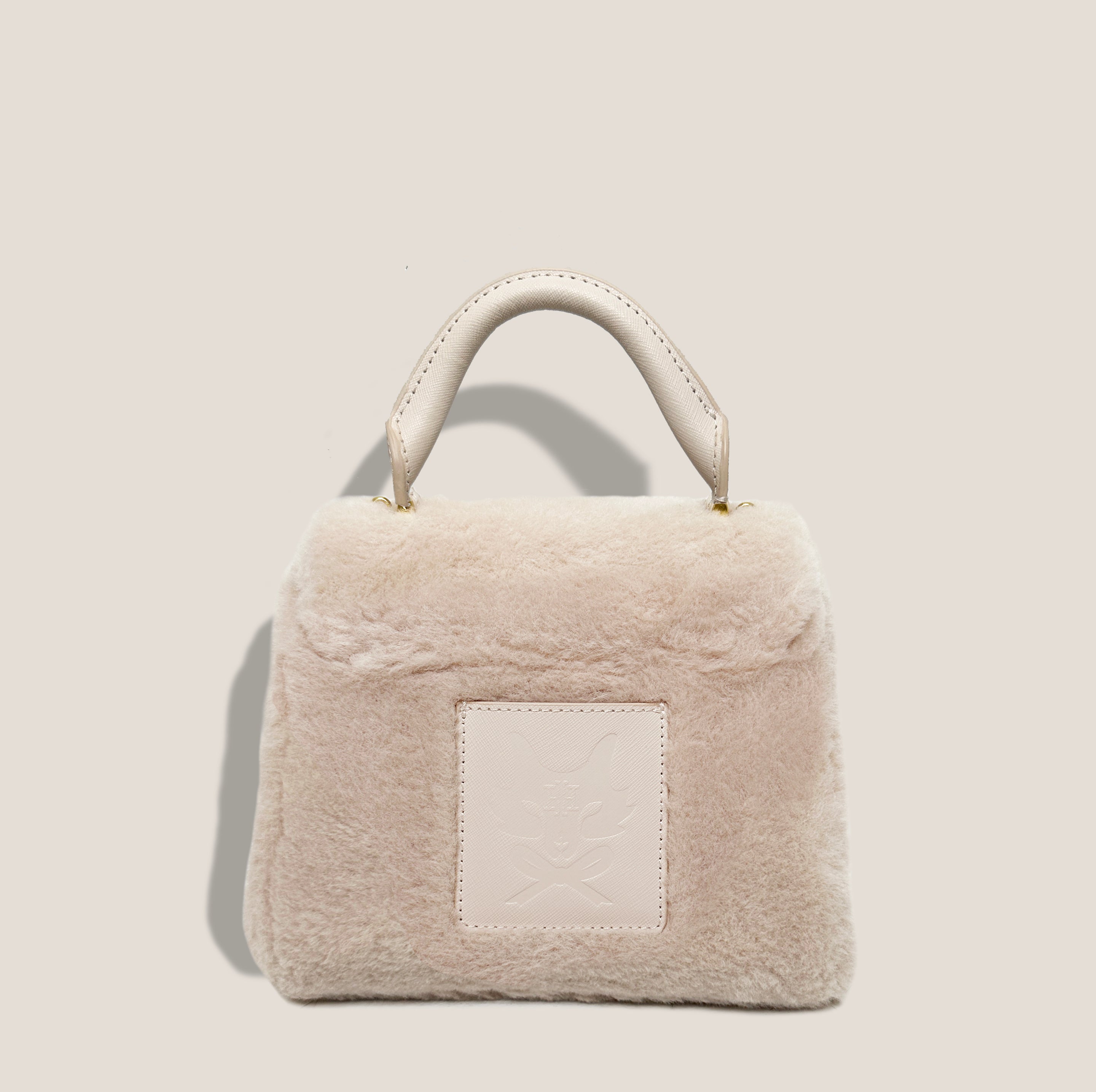 MME. AUDREY FUR  Bag -  CREME**