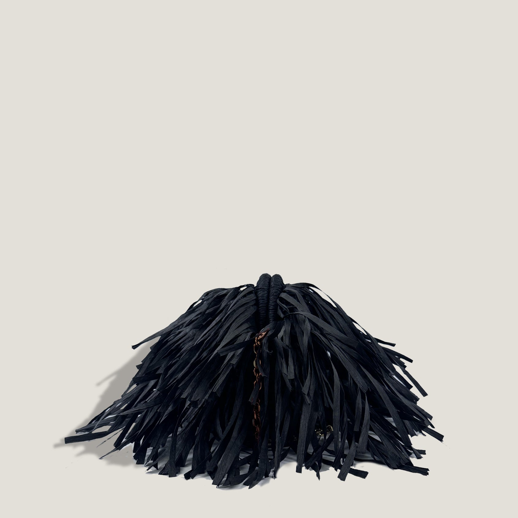 MME. GIGI FRINGE CLUTCH  Petite - NOIR