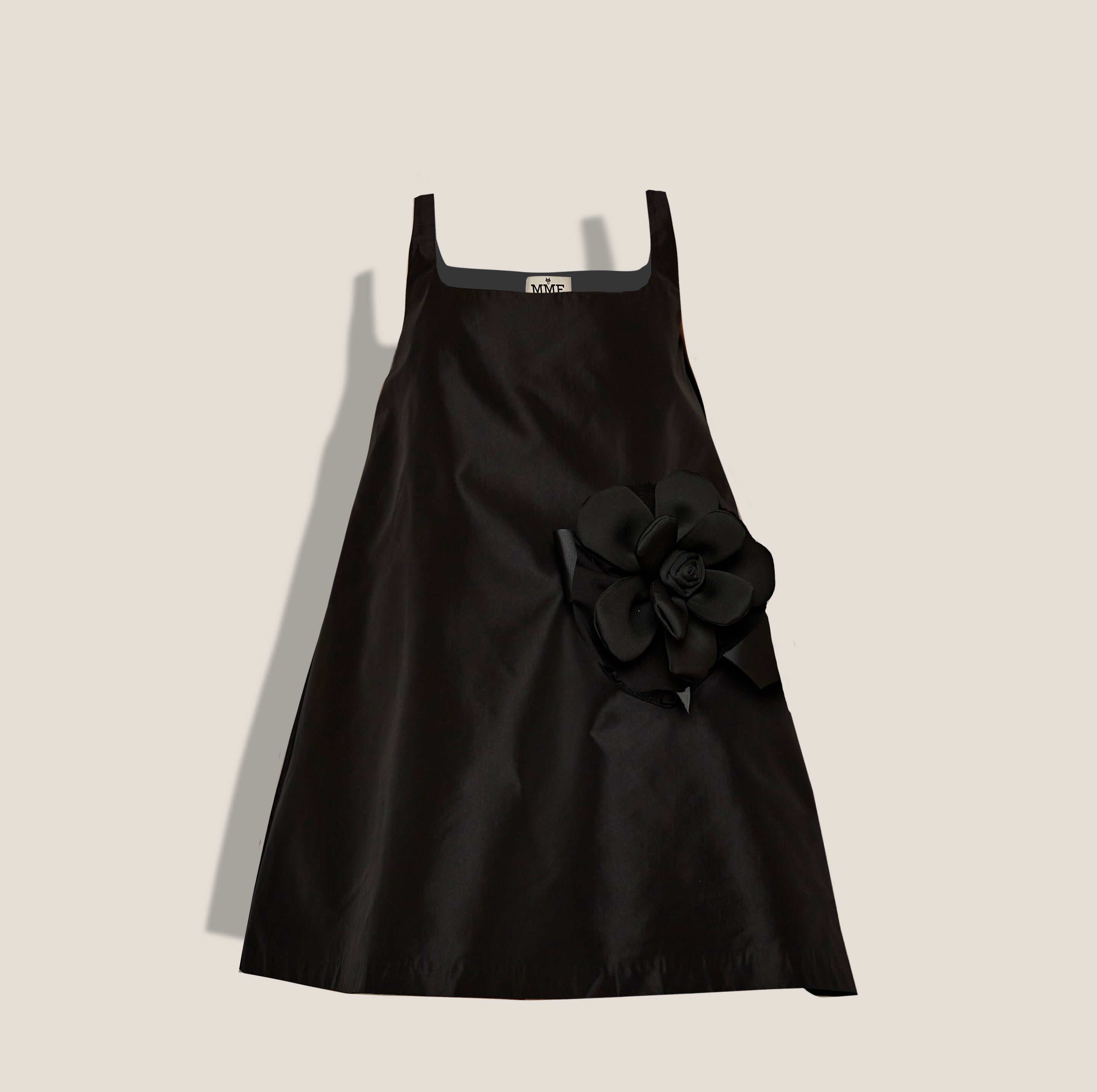MME. FLOWER POCKET DRESS - NOIR