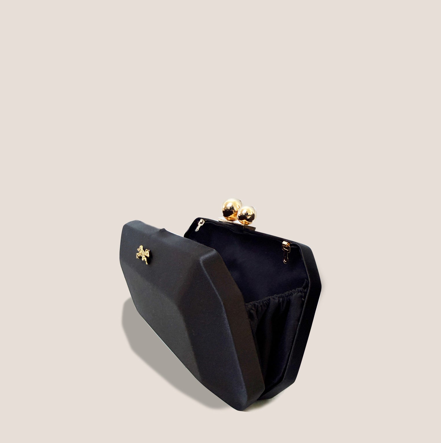 MME. MINK Cushion Clutch - NOIR