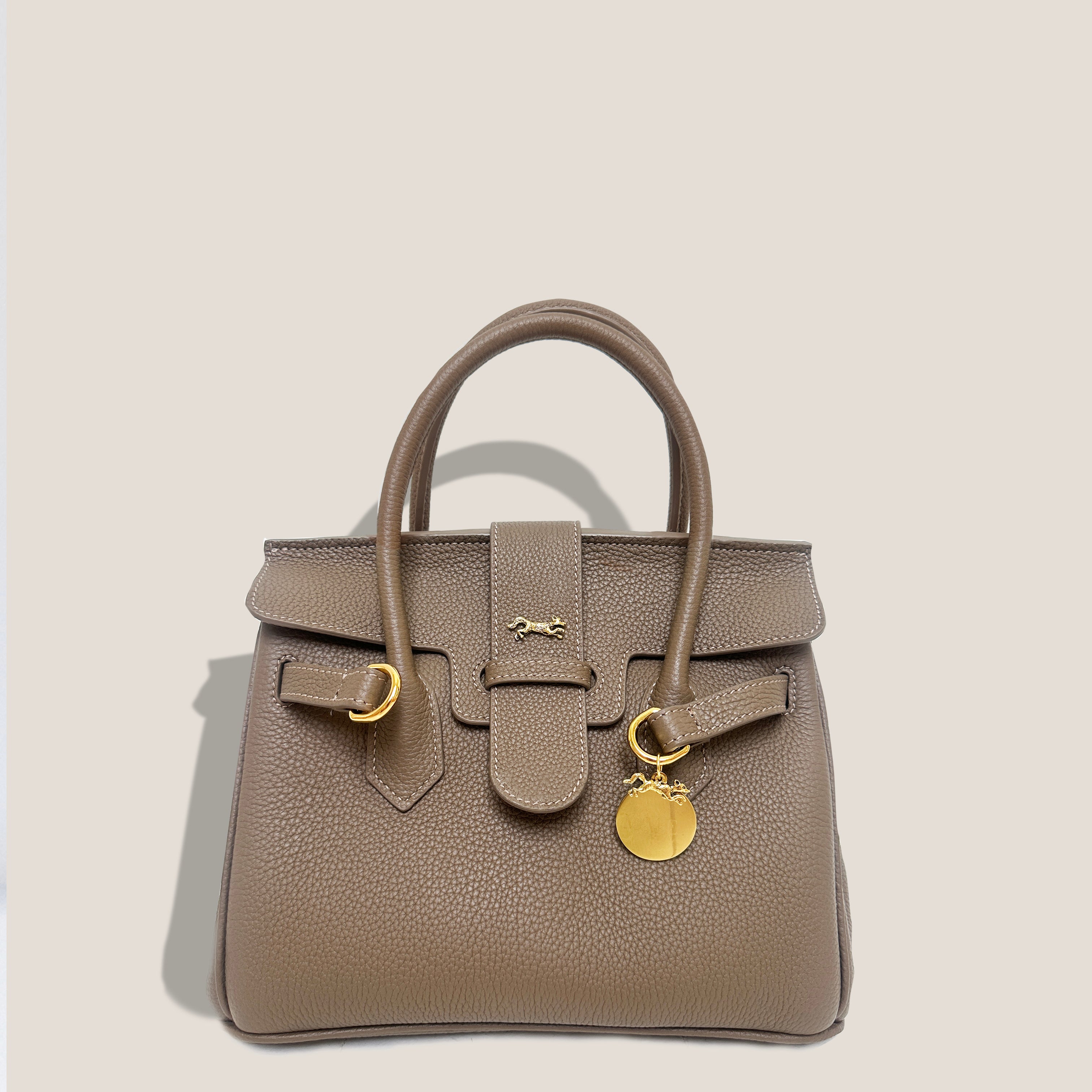 The ONASSIS 25 TOTE - TOGO MOCHA