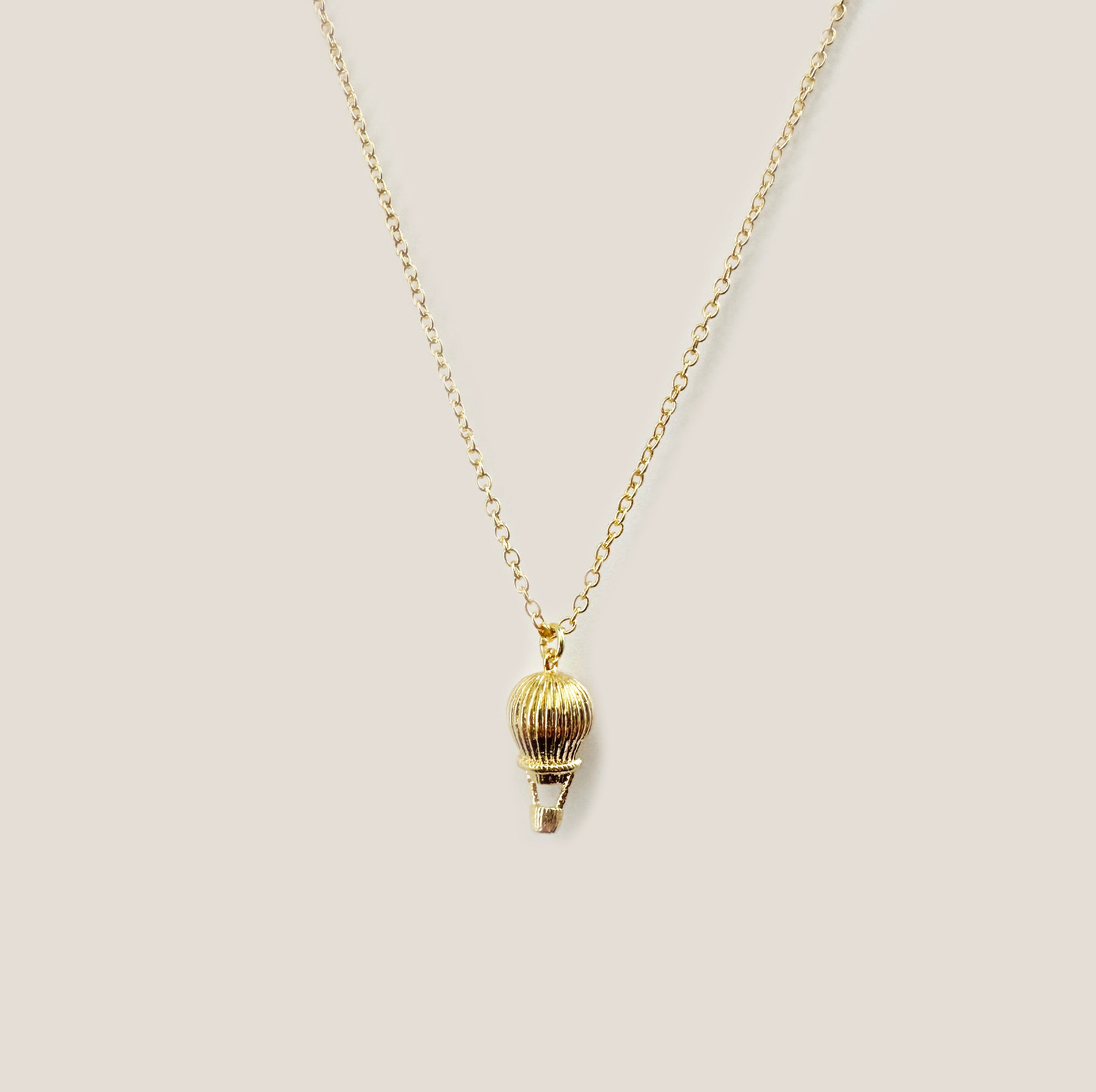 MME.HOT AIR BALLOON Necklace