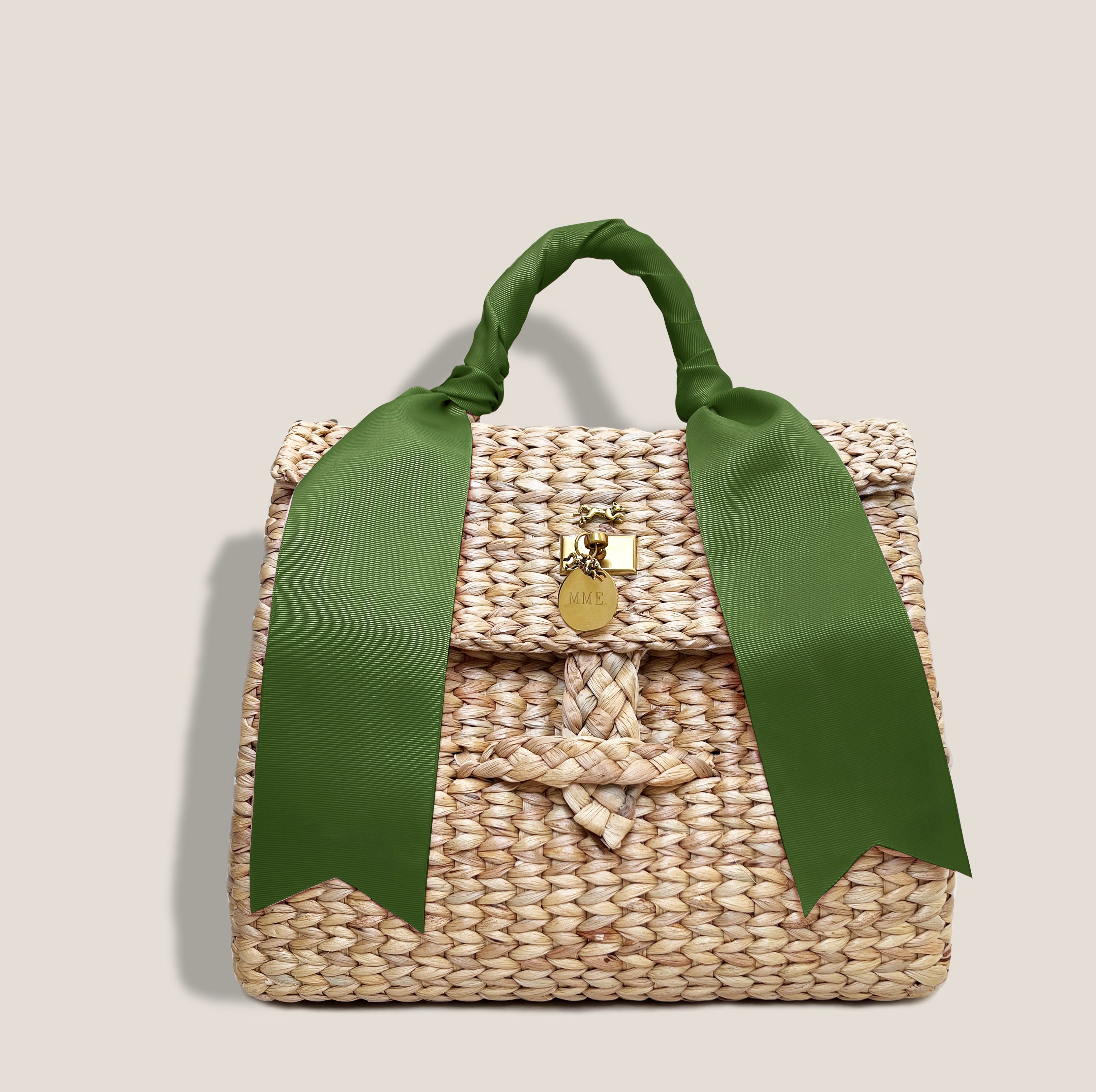 MME. CARLTON STRAW BLANC