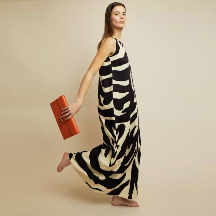 5 Ways to Accessorize Your Zebra Dress for Maximum Impact